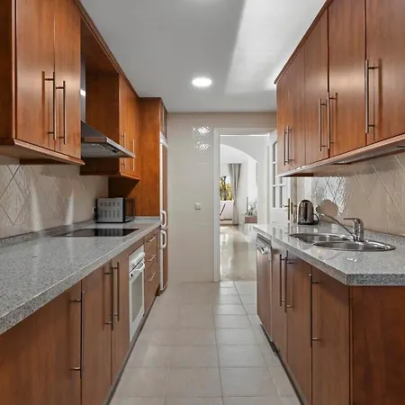 Luminoso En Elviria Apartamento Marbella