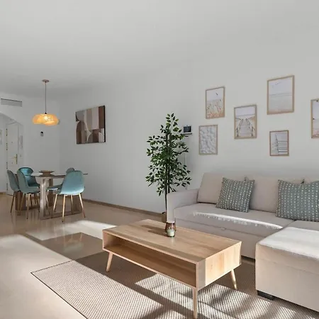 Apartamento Luminoso En Elviria Marbella